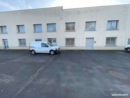 bureaux 240 m² tinqueux