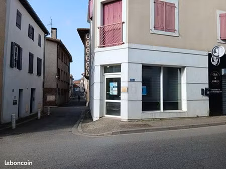 local commercial 39 m² varilhes