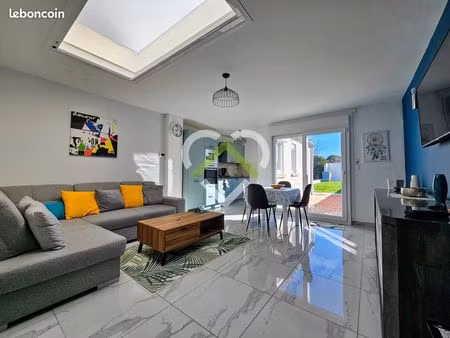 maison 3 pièces 60 m²