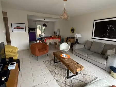 maison t5 traversante dans un lotissement privé