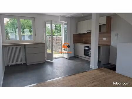 maison de ville 3 pièces 60 m²