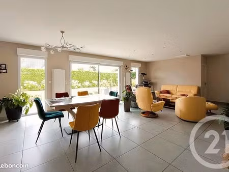 pavillon 5 pièces 142 m²
