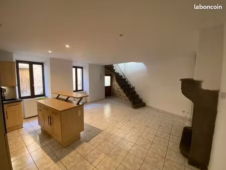 maison de village à louer