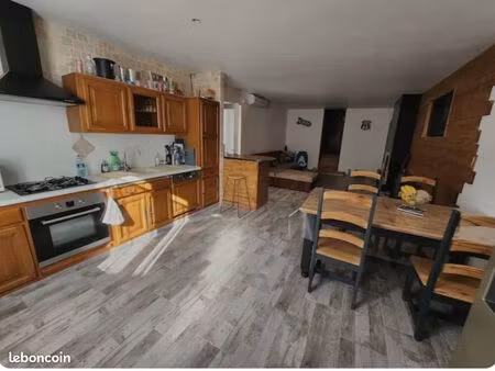 maison de ville de 100 m2