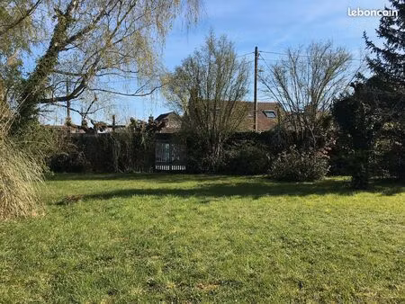 terrain 569 m2 à cheptainville - 91