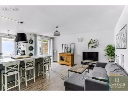 appartement 3 pièces 64 m²