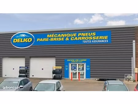 garage automobile  garage 360 m² redon