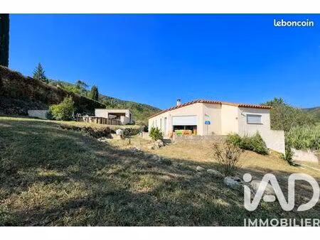 villa 4 pièces 121 m²