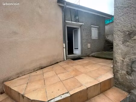 diémoz - studio avec terrasse