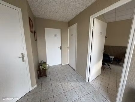 bureau professionnel à louer