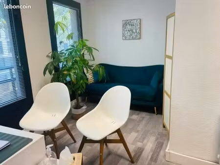 sous-location meublée à temps partiel dans cabinet paramédical