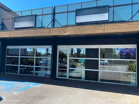 cession de droit au bail – local commercial 80 m² – lescar – emplacement n°1