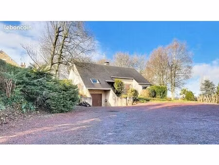 maison 9 pièces 178 m²