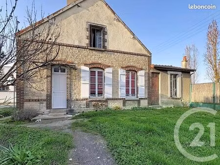 maison 4 pièces 92 m²