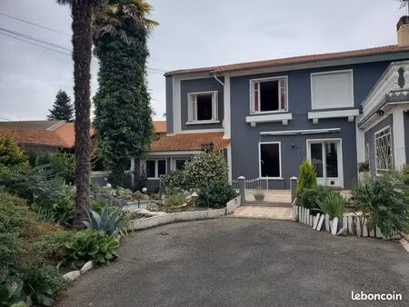 maison de ville vic en bigorre