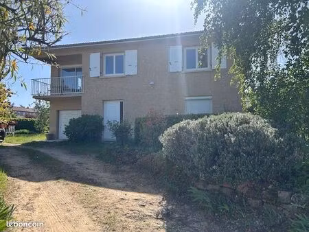 villa 5 pièces 120 m²
