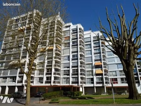 appartement 6 pièces 136 m²