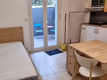 studio en rez de jardin à meylan