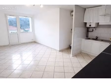 appartement 3 pièces 52 m²