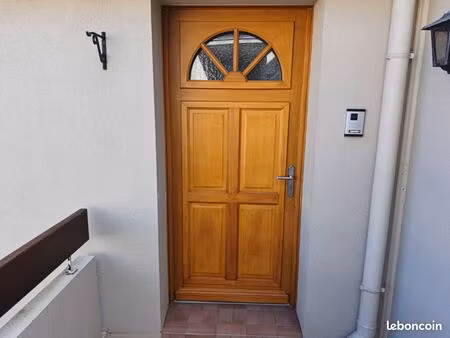 a loué apparemment f4 3 chambres