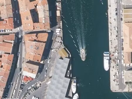 restaurant 90/100 couverts – double terrasse canal – sète quai licciardi – murs et fonds