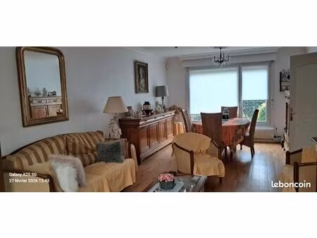 maison semi mitoyenne.90m2