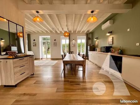 maison 5 pièces 184 m²