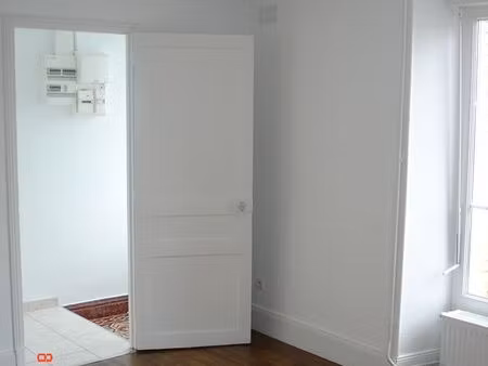 location d'une maison à damery