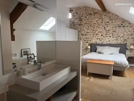 maison de village rénovée 2025 - grilly