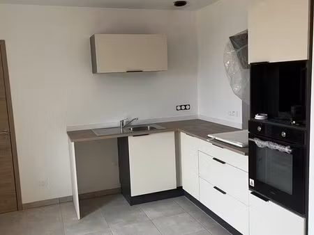 grand t2 duplex fraichement rénové