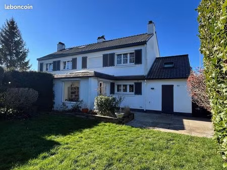 maison 6 pièces 105 m²