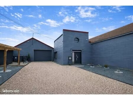 pavillon 5 pièces 165 m²