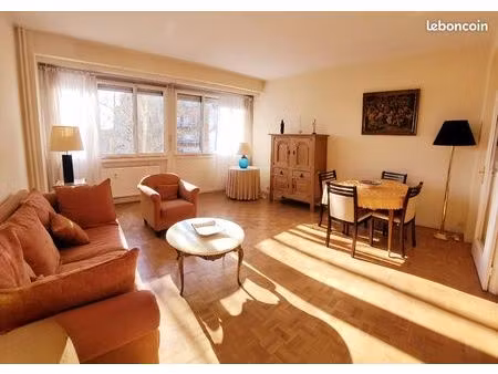 particulier vends appartement 4 pieces   89m2