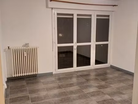 appartement f3 63 m² – garage – résidence sécurisée – troyes