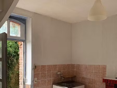 maison avec travaux pour 490 /mois