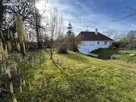 maison 6 pièces 153 m²