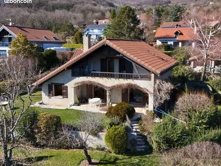 mas 6 pièces 150 m²