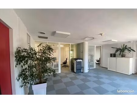 mise à disposition de bureaux