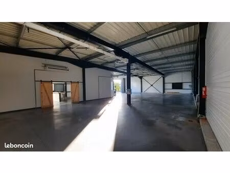 a louer local artisanal 450 m2
