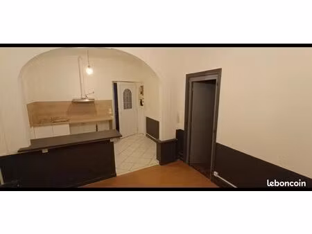 t2 entrée privative à 2min à pied de la gare