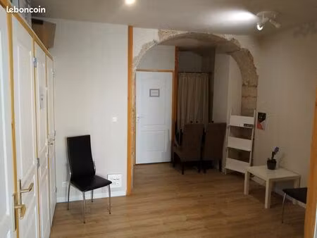 local 39m² idéal prof. lib. médicale  avocat  bureau d’étude ...