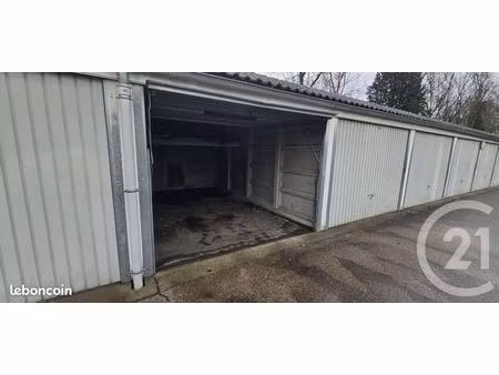 garage/box 17 m² troyes