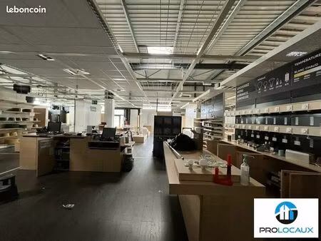 local commercial 620 m² saint egreve