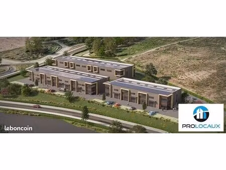 local d'activite 4483 m² voiron