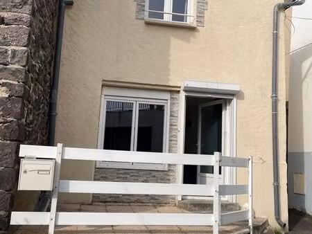 maison de bourg meublée