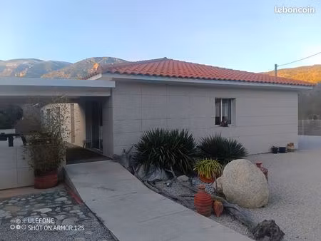 villa sur 1100m2 de terrain