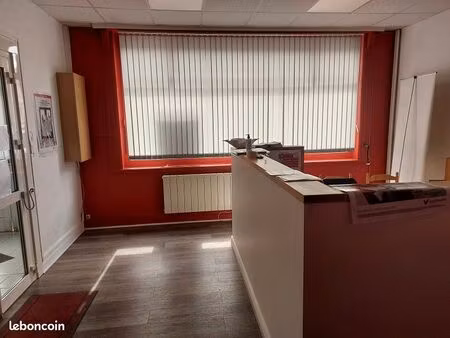 bureaux 45 m² cambrai