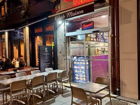 restaurant opportunité rare centre-ville lyon - rue victor hugo - avec hotte & gaine d’ext