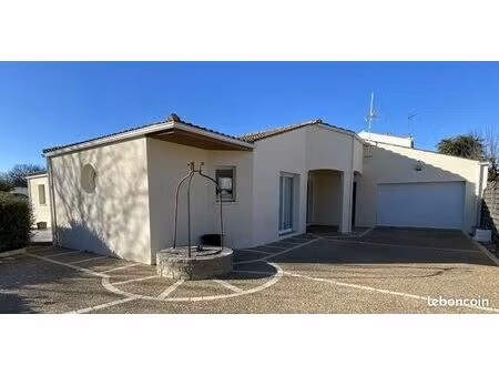 maison contemporaine lumineuse de plain-pied