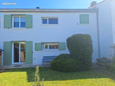 votre future maison a la rochelle